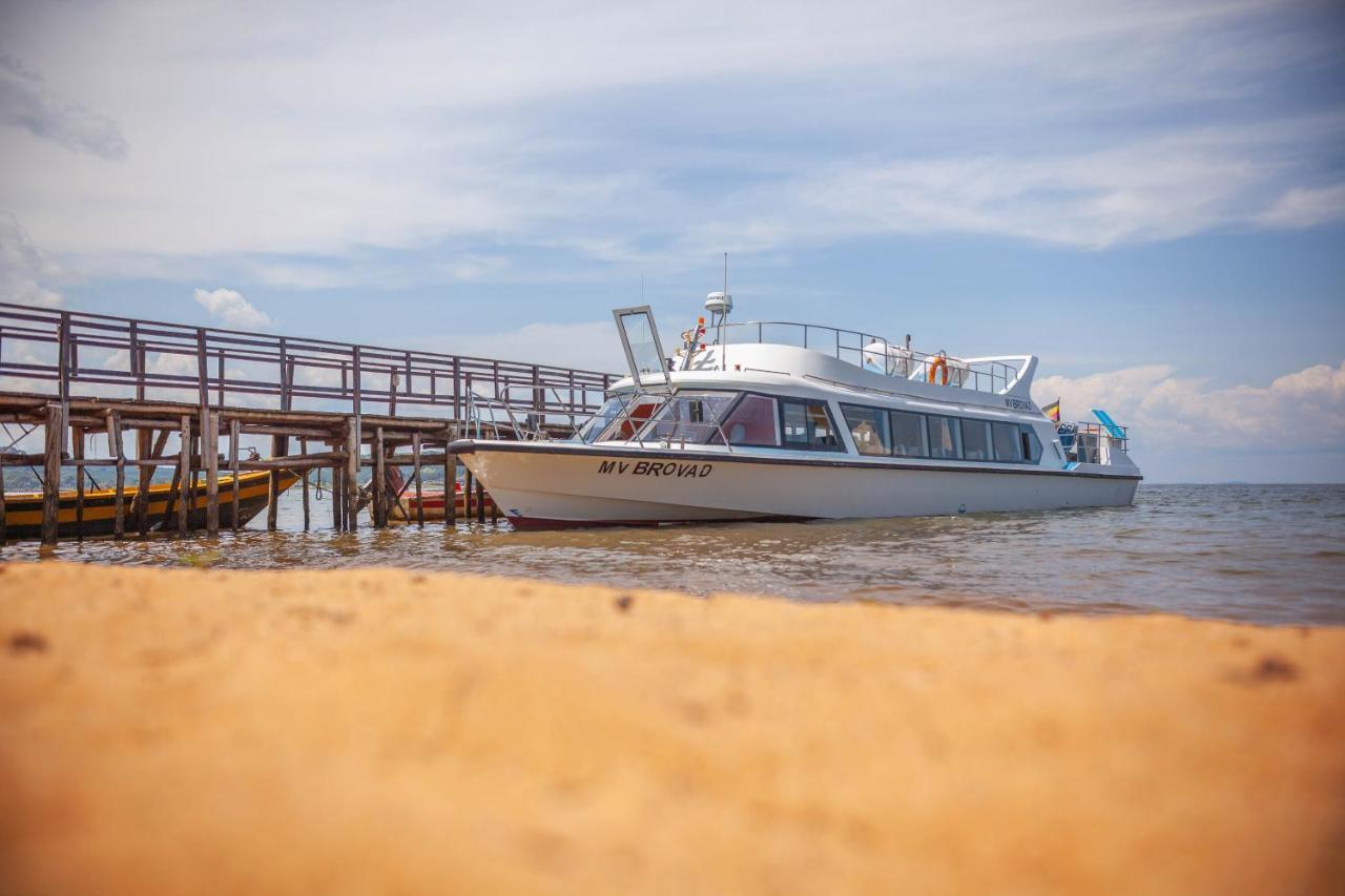 Brovad Sands Lodge カランガラ県 エクステリア 写真