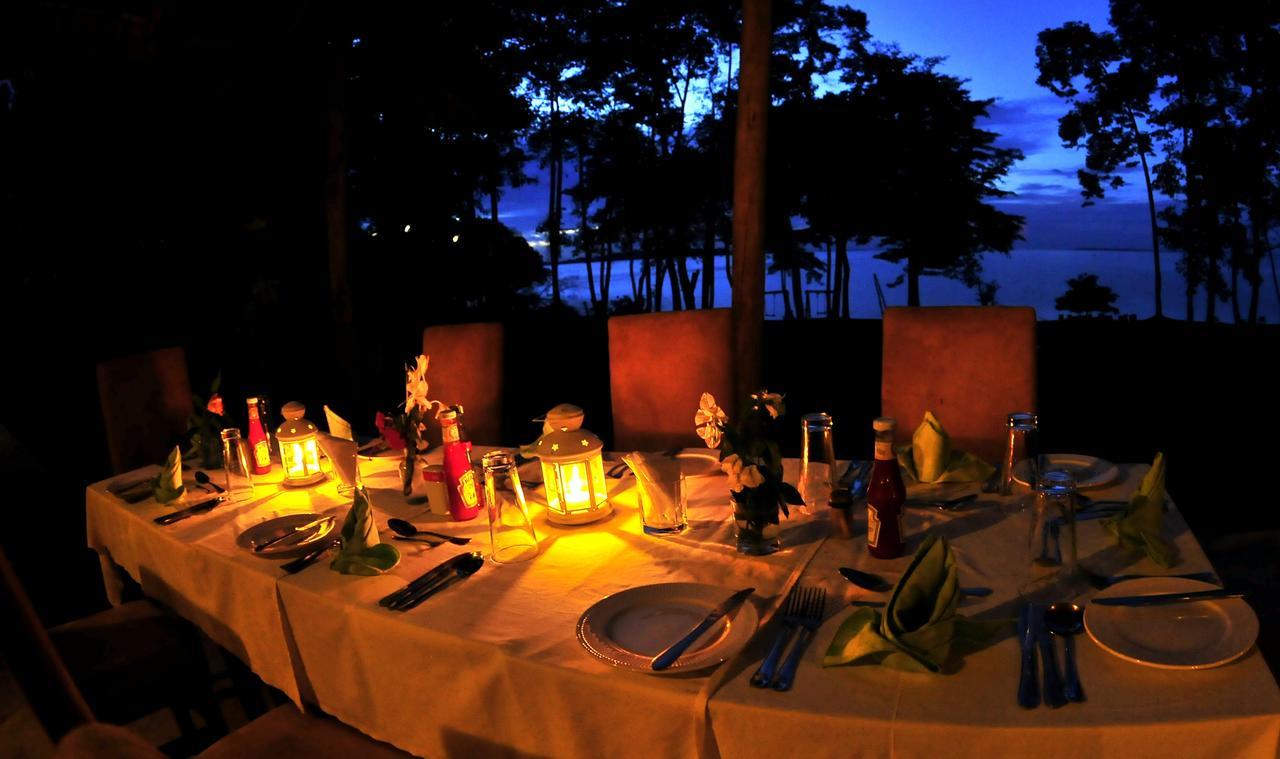Brovad Sands Lodge カランガラ県 エクステリア 写真